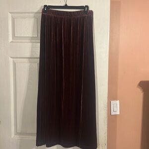 Ladies skirt